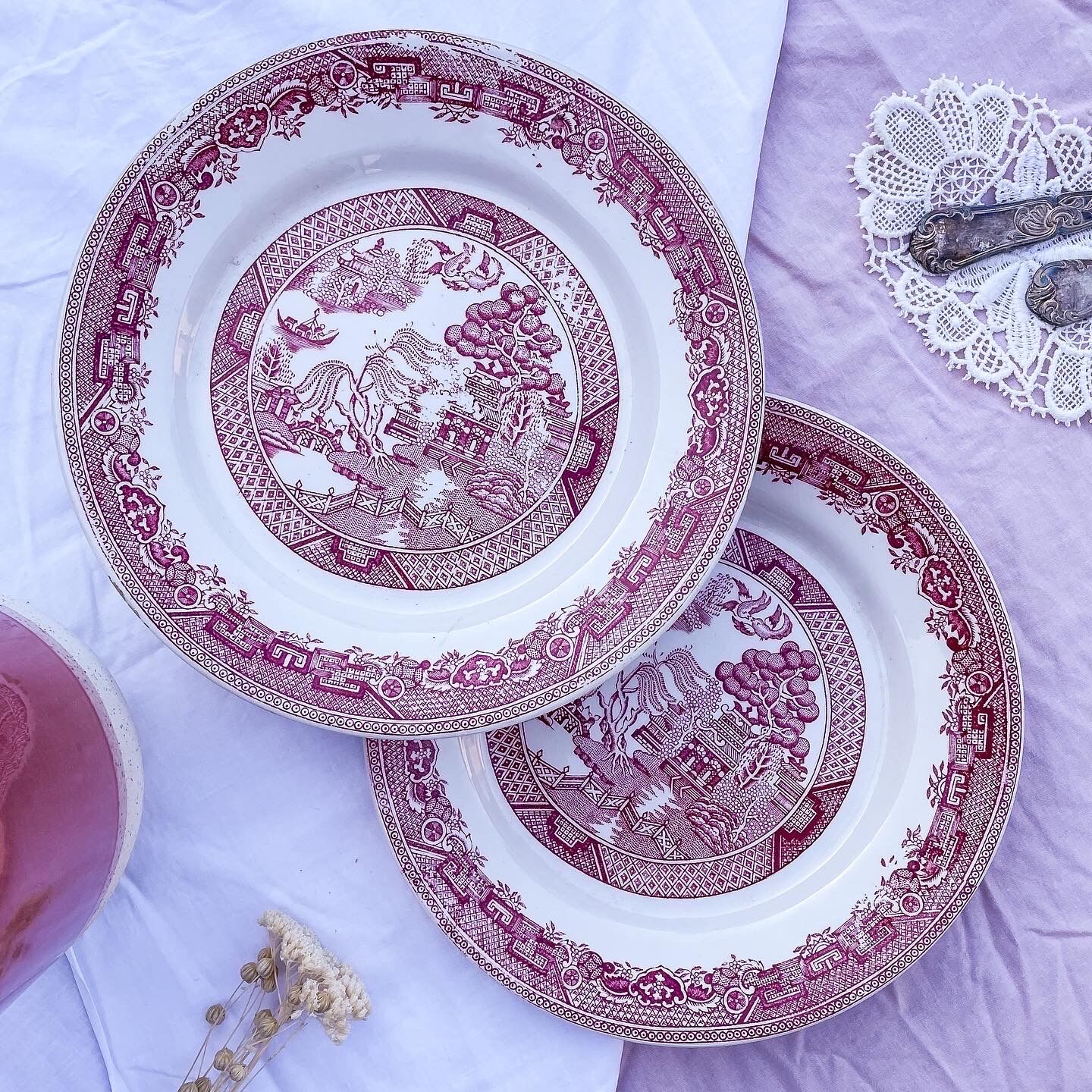 Sacavem Iron Earth Plate Duo