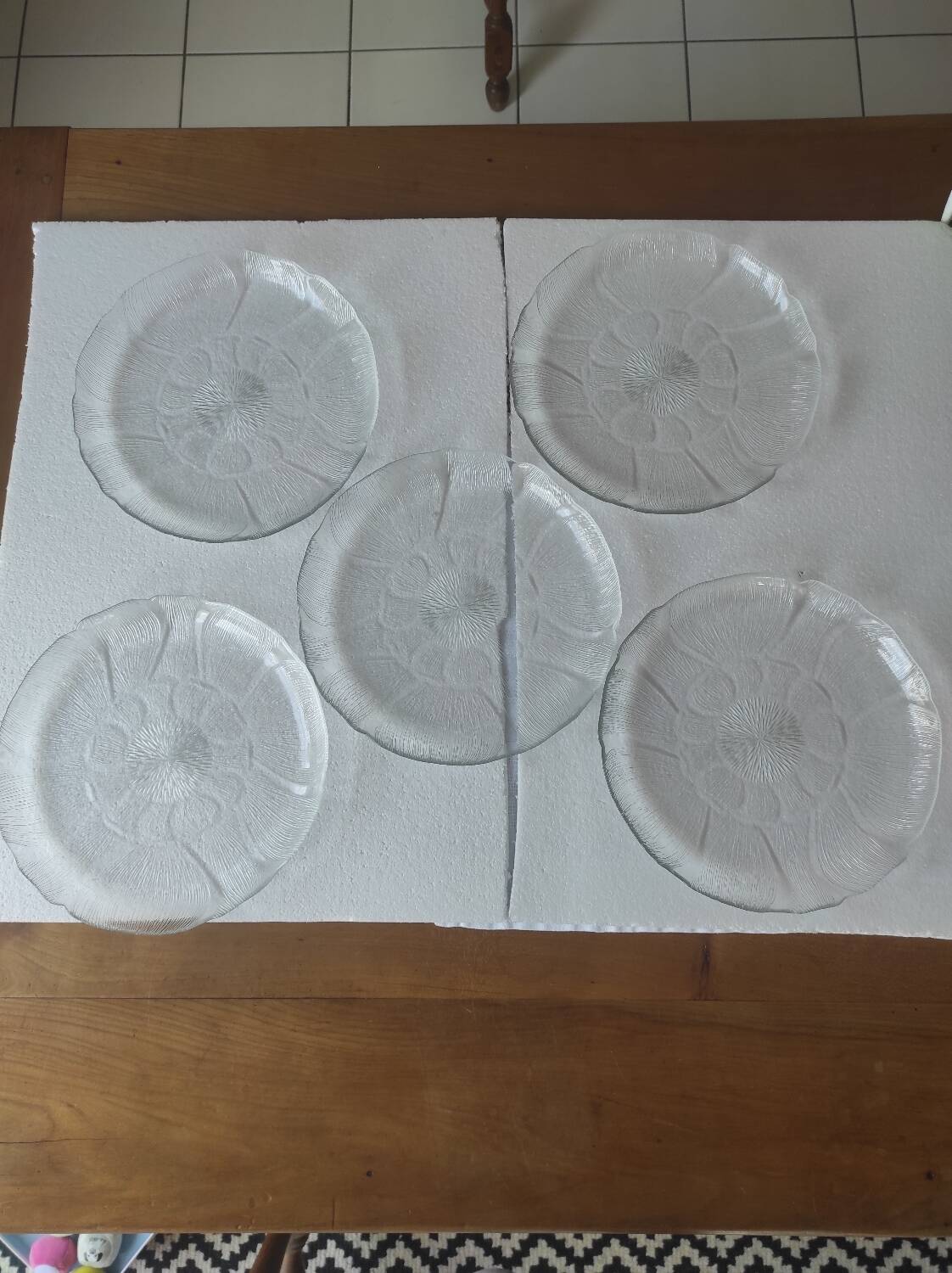 Set of 5 'Flowers' transparent plates by Arcoroc
