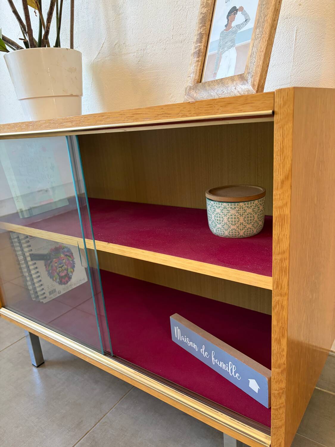 Vintage display cabinet from the 1960s