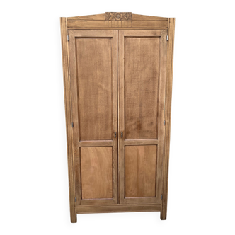 Parisian wardrobe/wardrobe