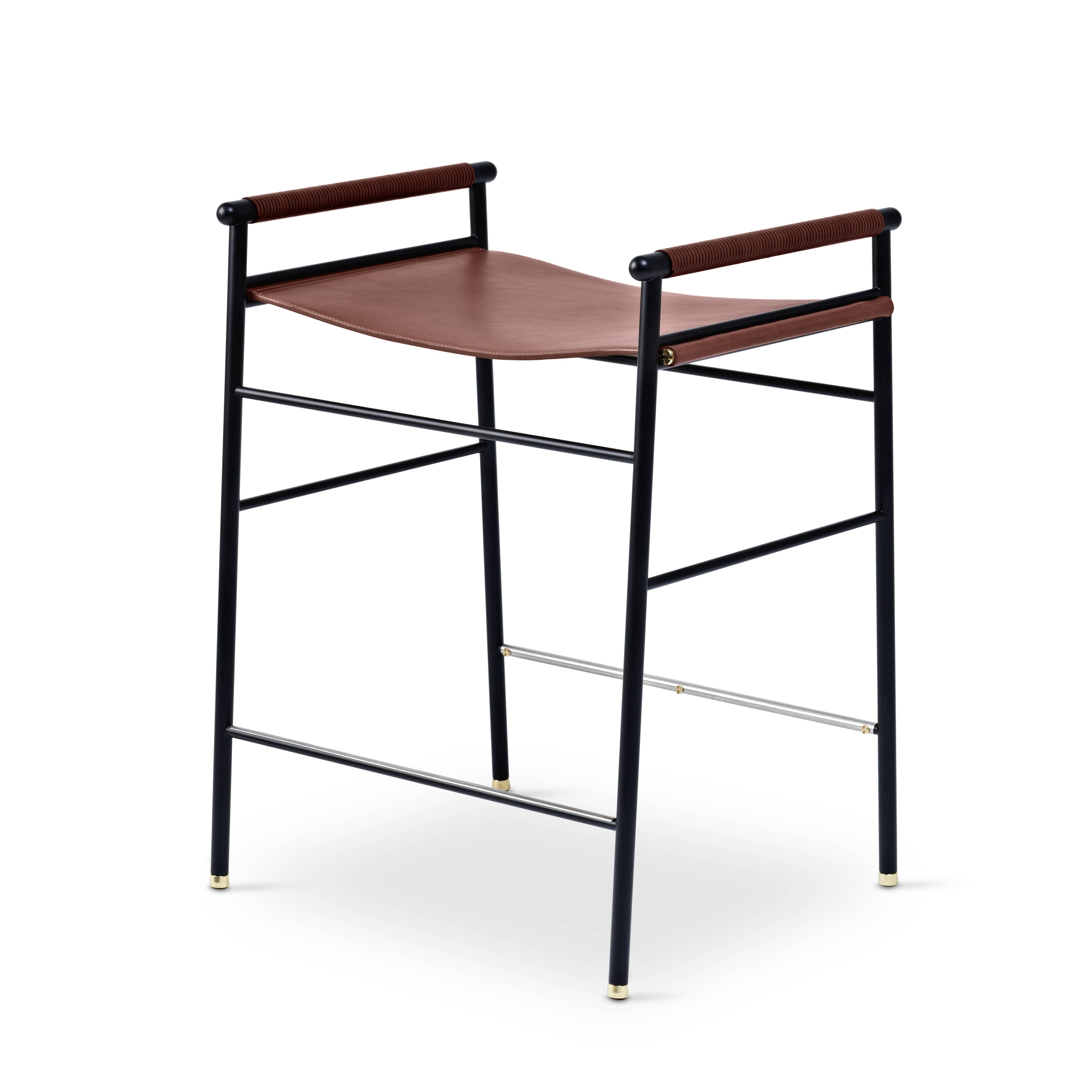 Paire de tabourets de bar sans dossier, couleur cognac et métal noir