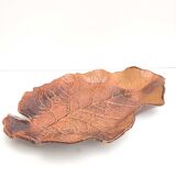 Fruit dish or cup shaped leaf terracotta