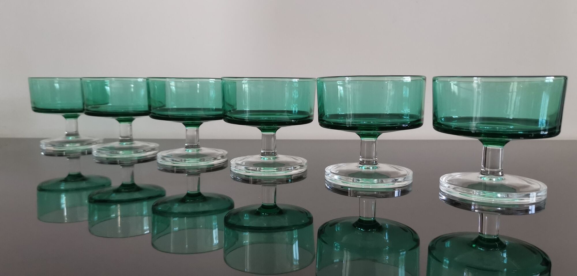 Set of 6 glasses of champagne Cavalier Luminarc vintage emerald green
