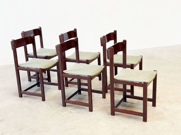 Ensemble de six chaises de salle à manger italiennes