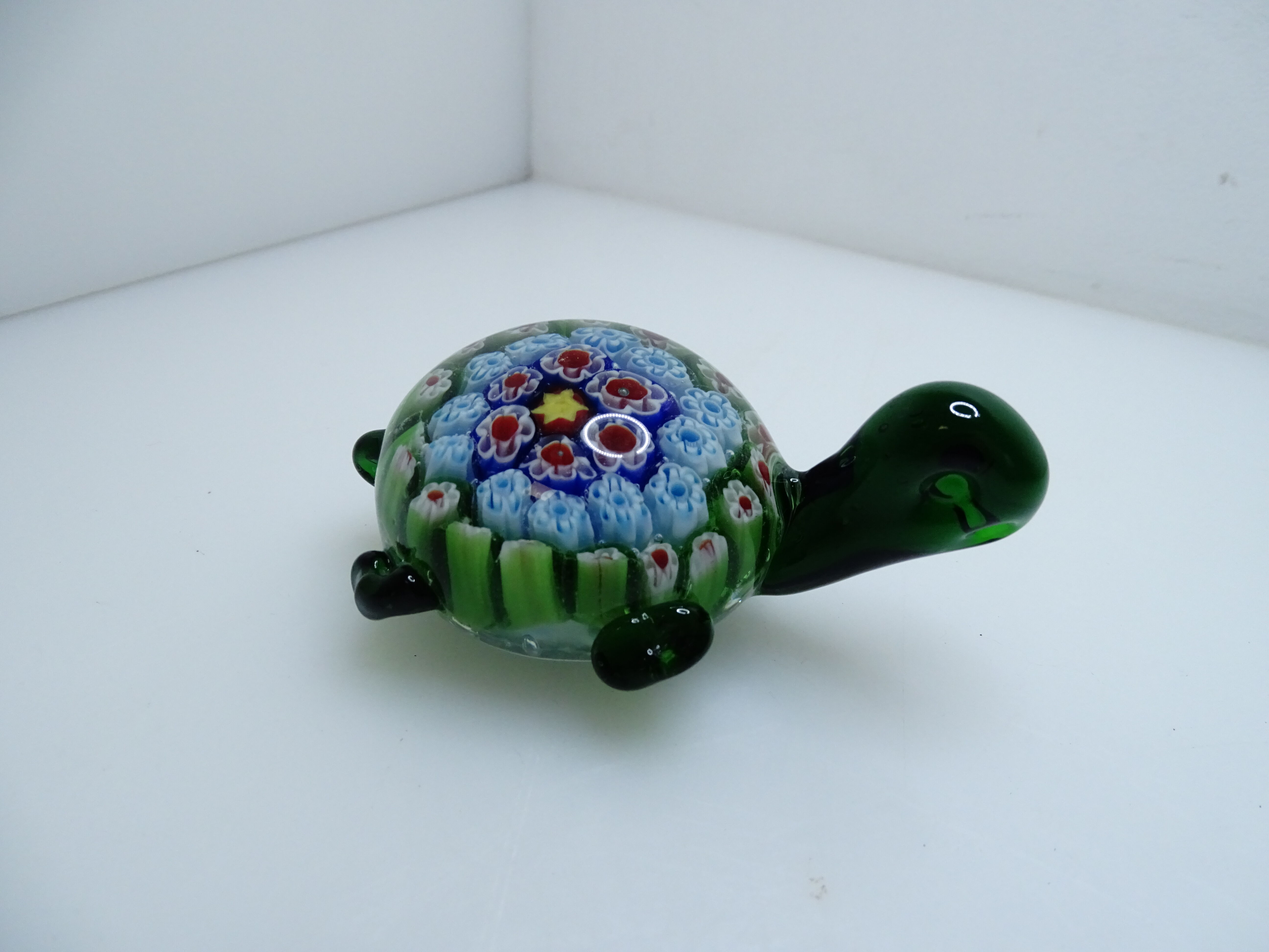 Murano Millefiori Turtle Paper Press