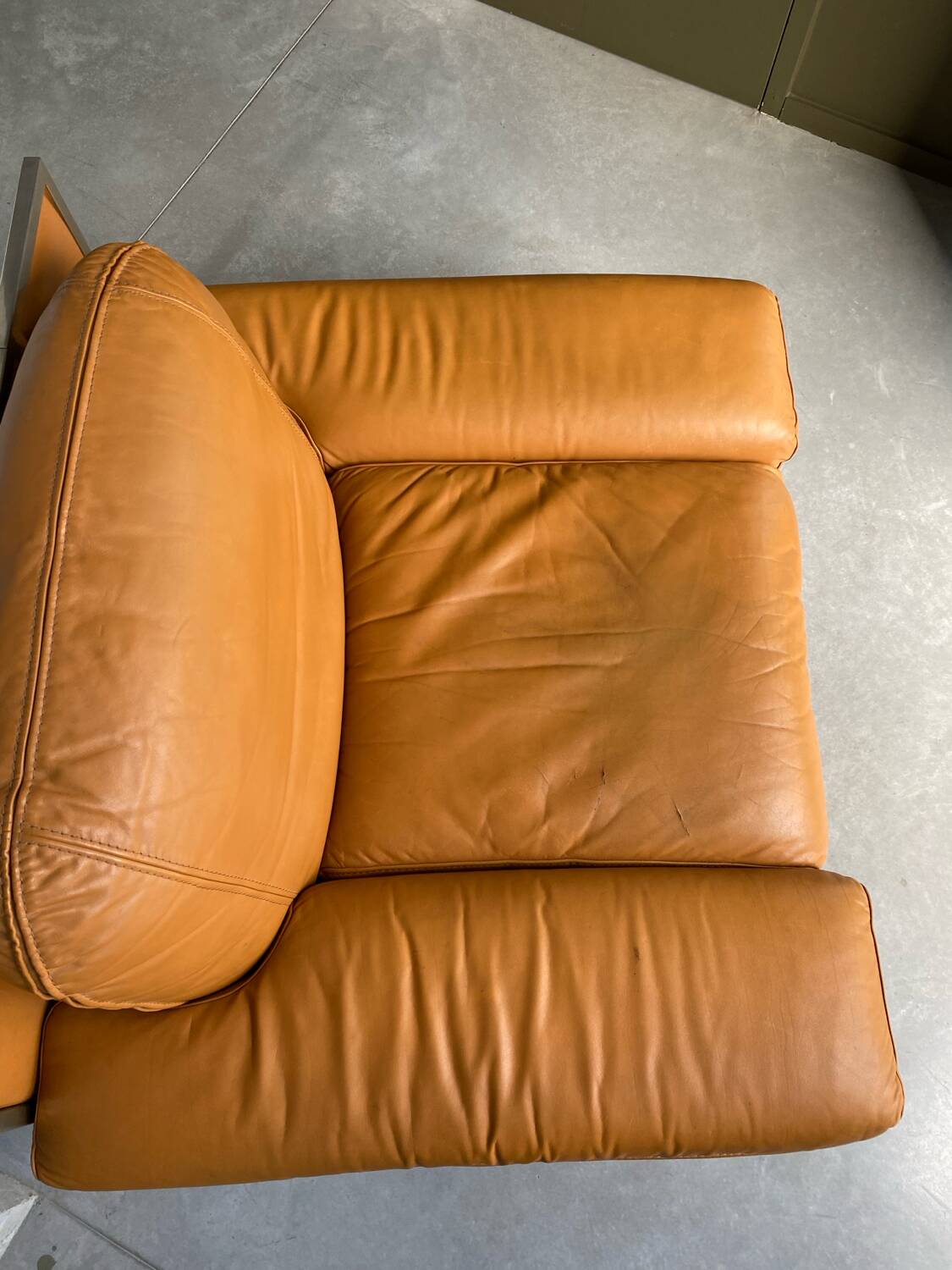 Fauteuil vintage Steiner en cuir havane
