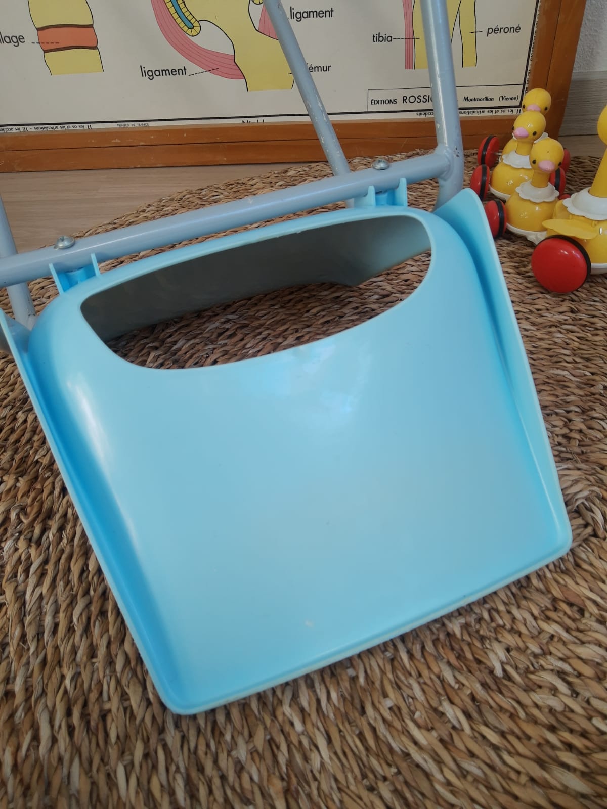 Plastic chair school children Brunswick Roger Bontemps - vintage