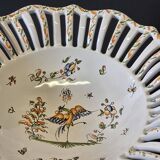 Very nice fruit bowl "Vieux Moustiers" in very good condition.