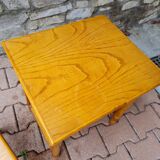 Paire  de tables de chevet  en rotin maugrion