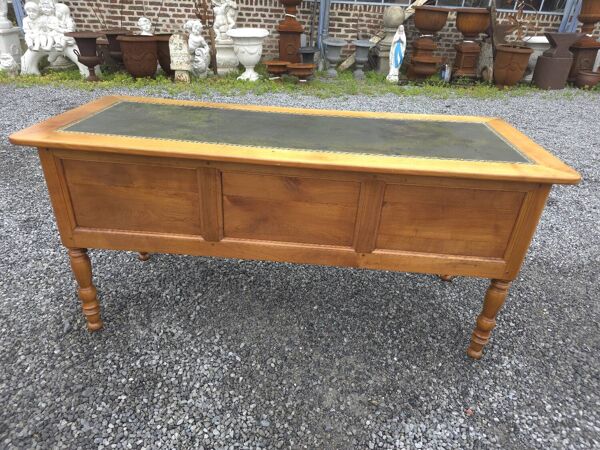 Bureau en merisier massif dessus cuir