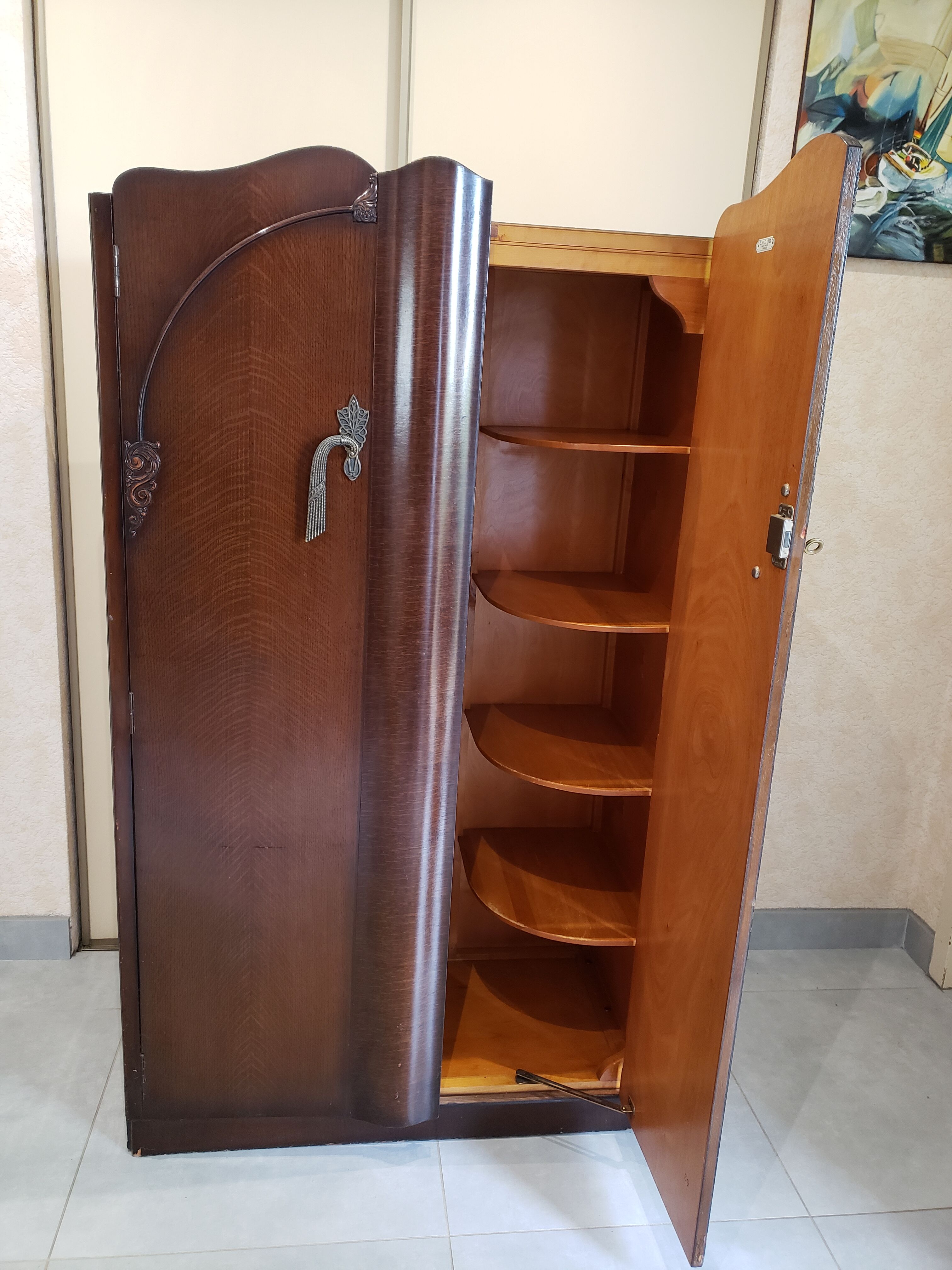 Wardrobe Art Deco English from the 40s