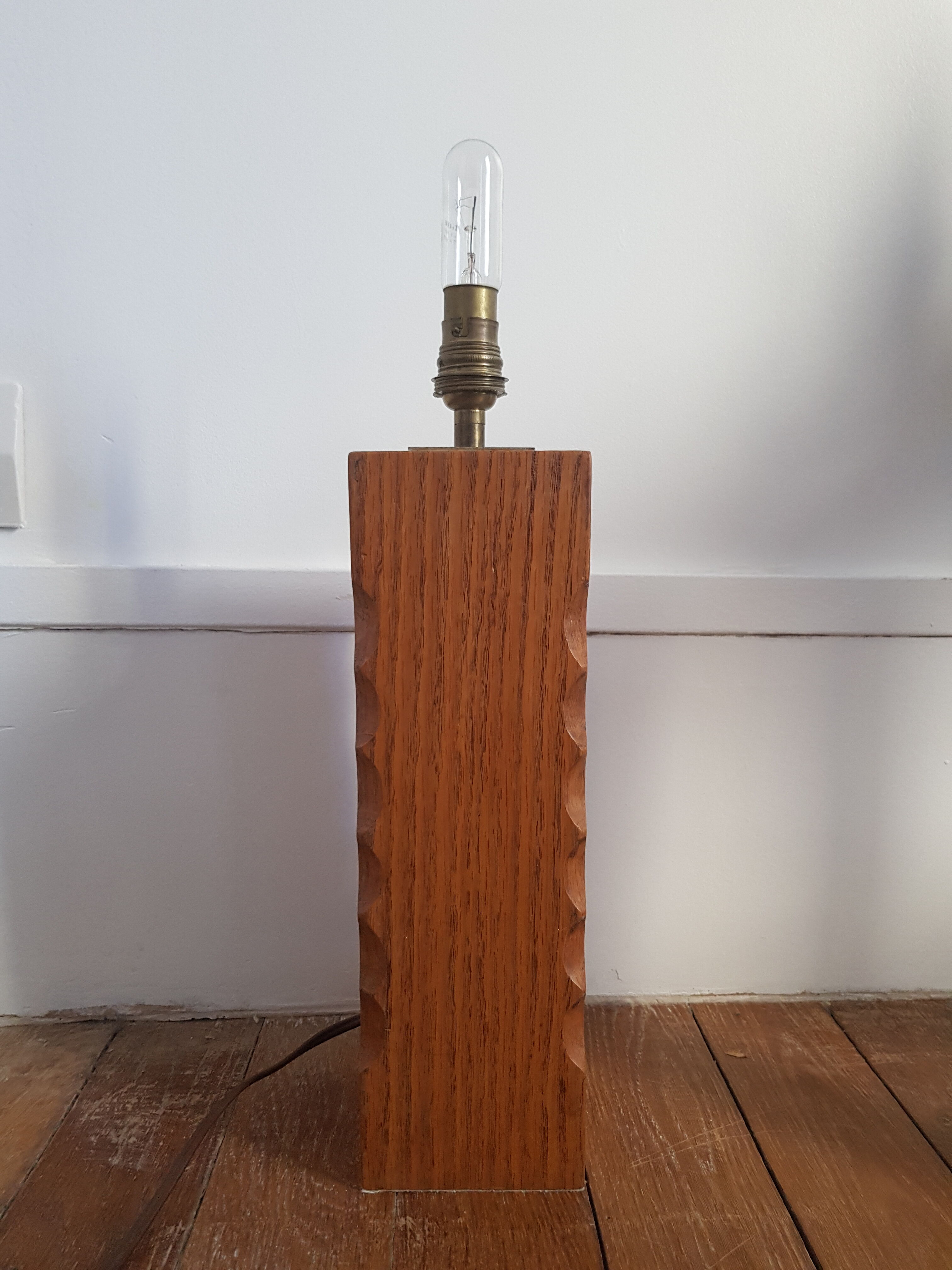 Wooden lamp foot
