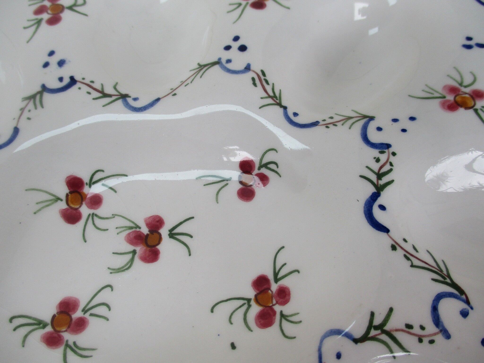 Ceramic egg dish