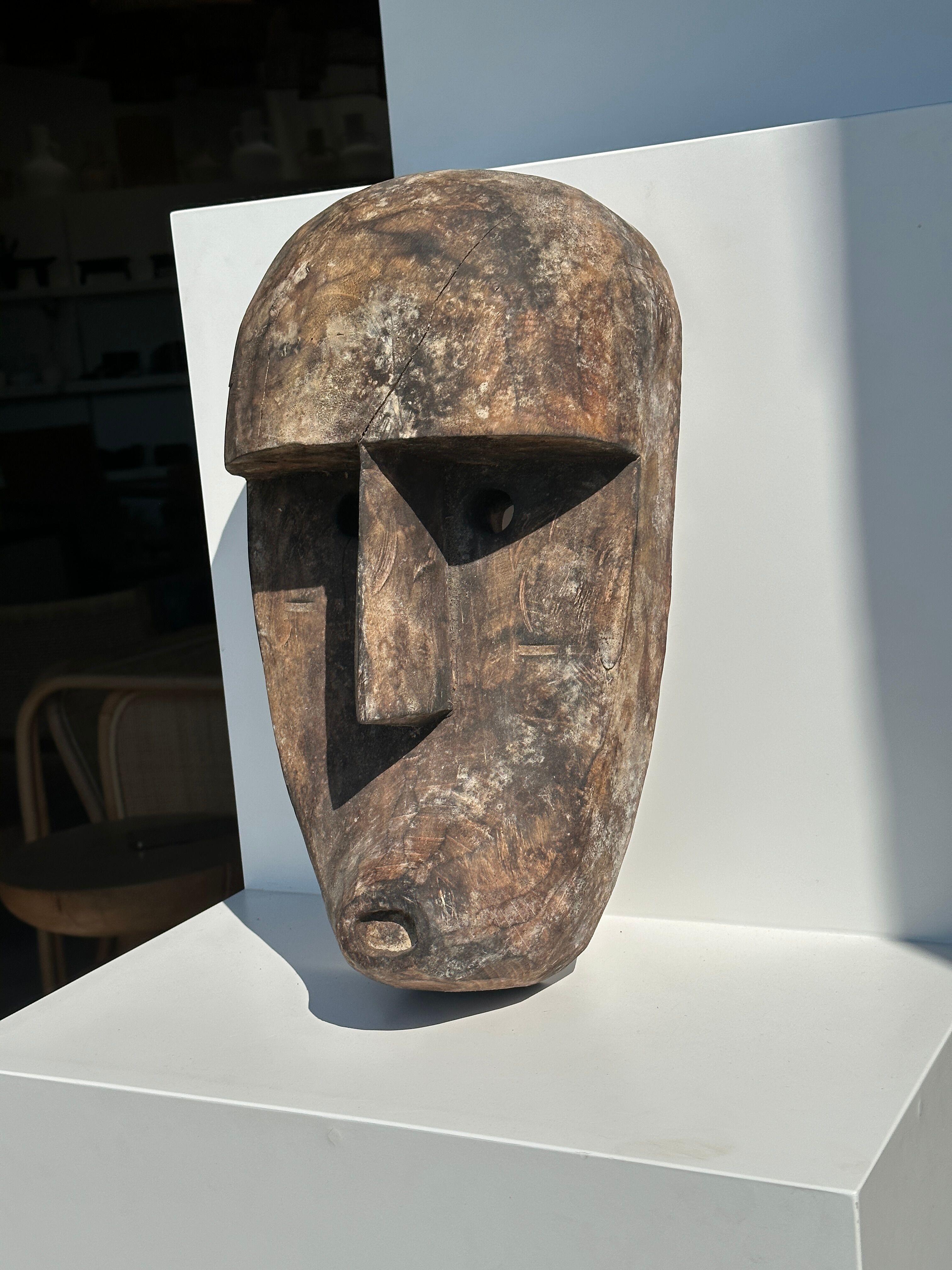 Large Timor mask in patinated wood H:50cm (1)