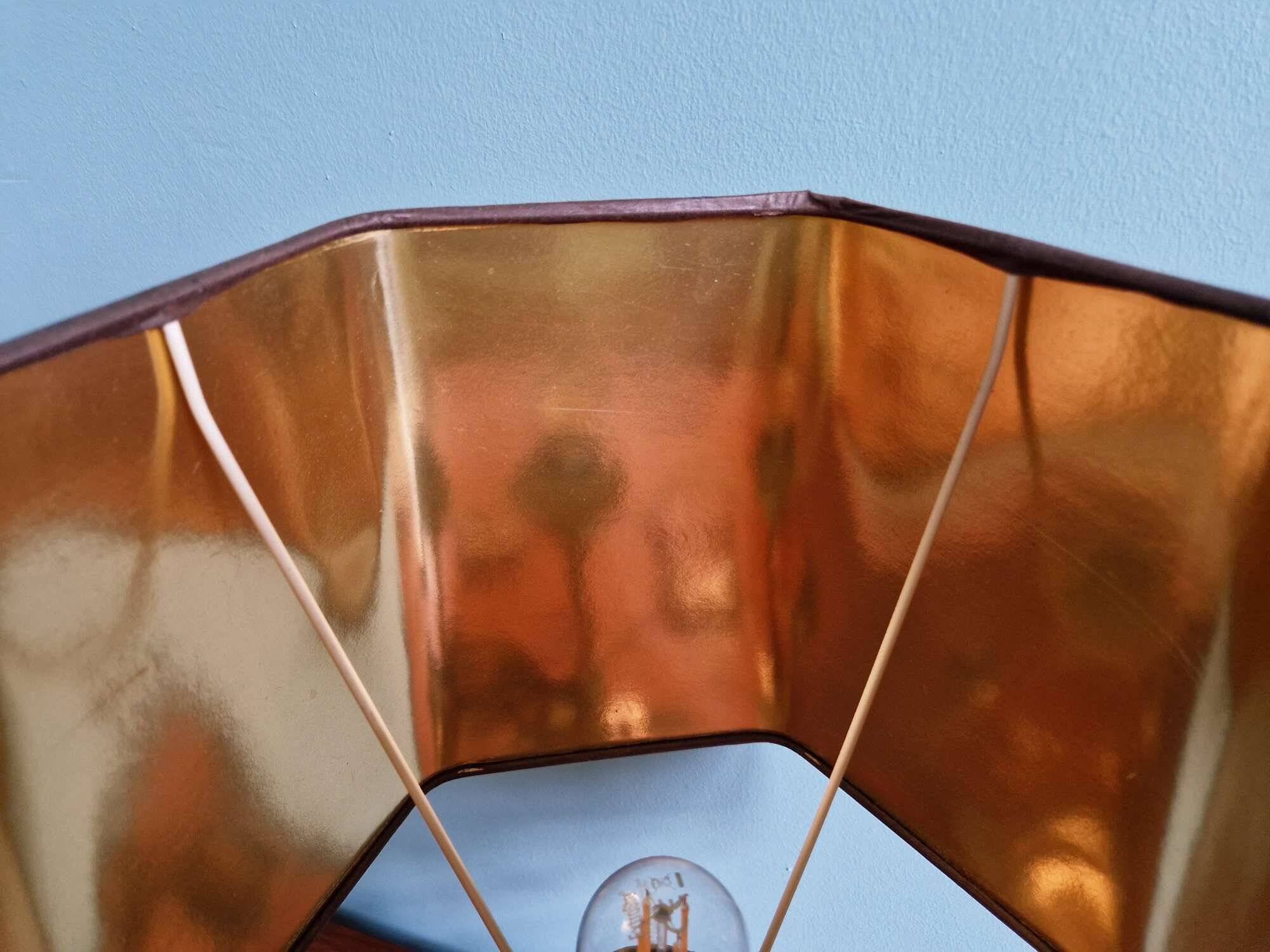 Lampe de table italienne en métal dorée, style Hollywood Regency, 1970