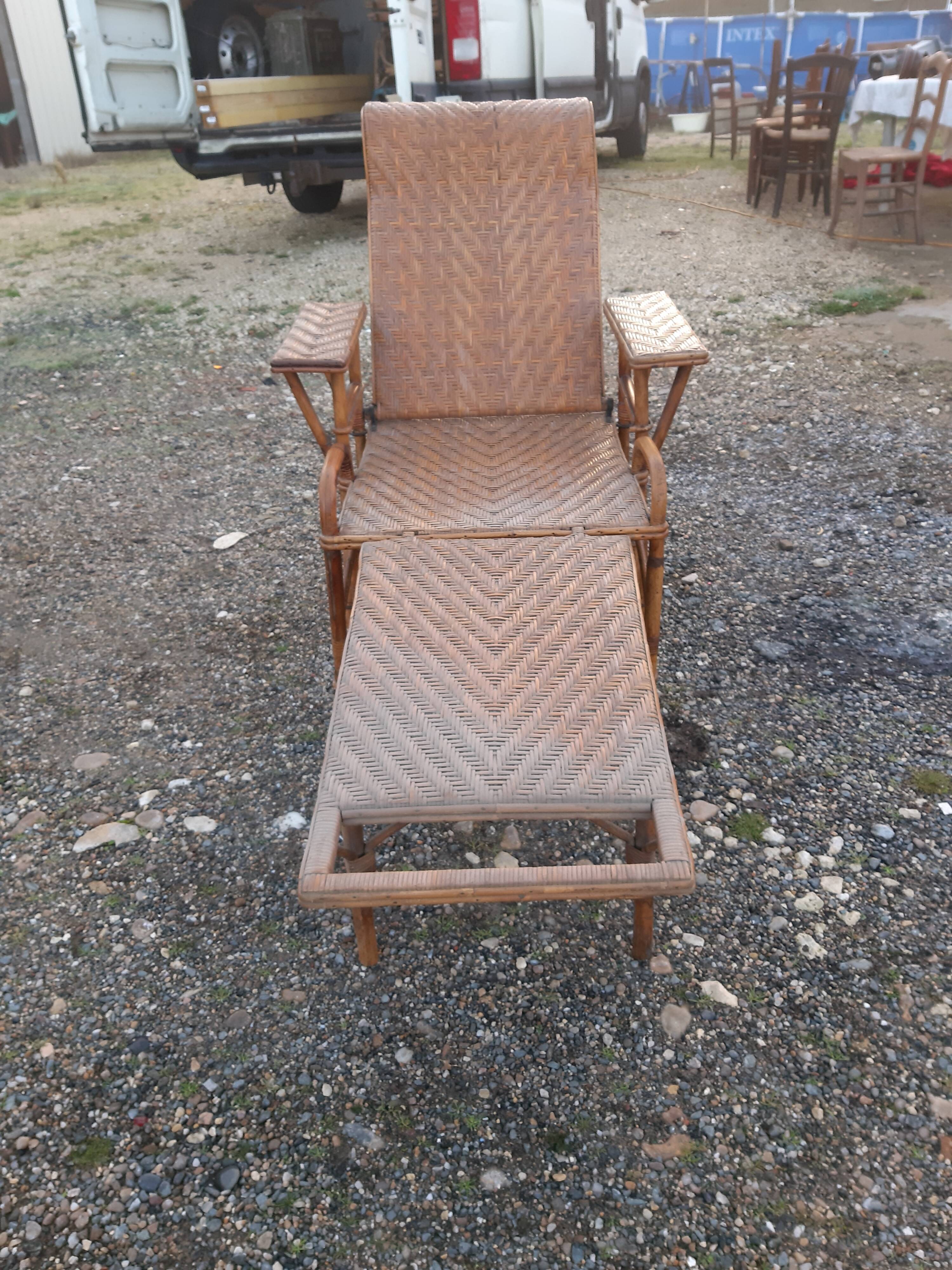 Long Bamboo and rattan chair 1900