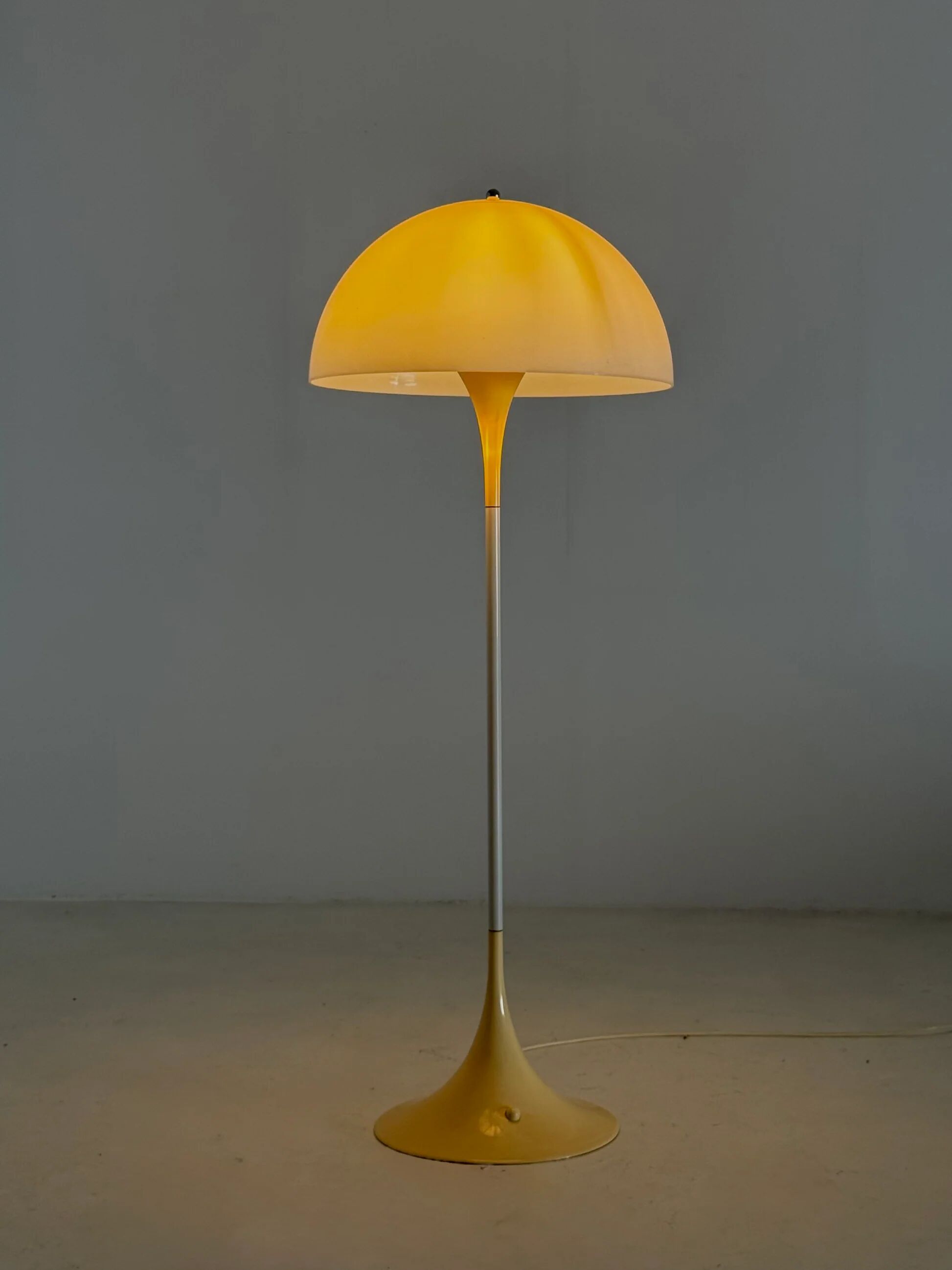 Louis Poulsen Panthella Floor Lamp Verner Panton