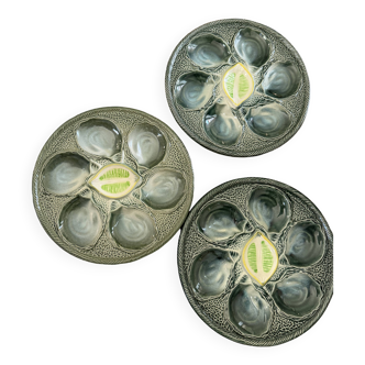 Oyster plates in slip