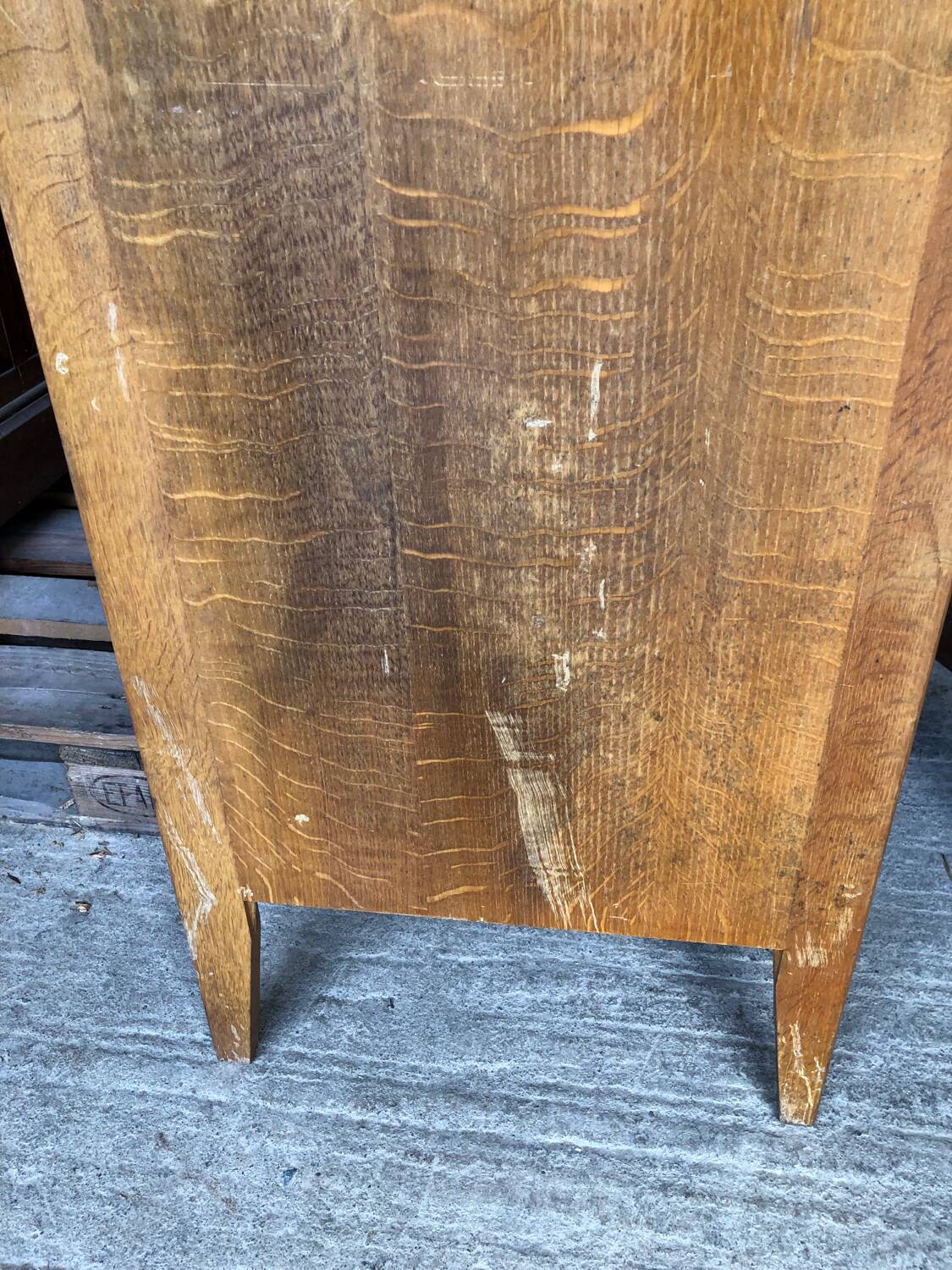 Vintage oak bookcase with compass base