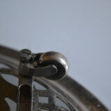 Adjustable vintage rest or trivia