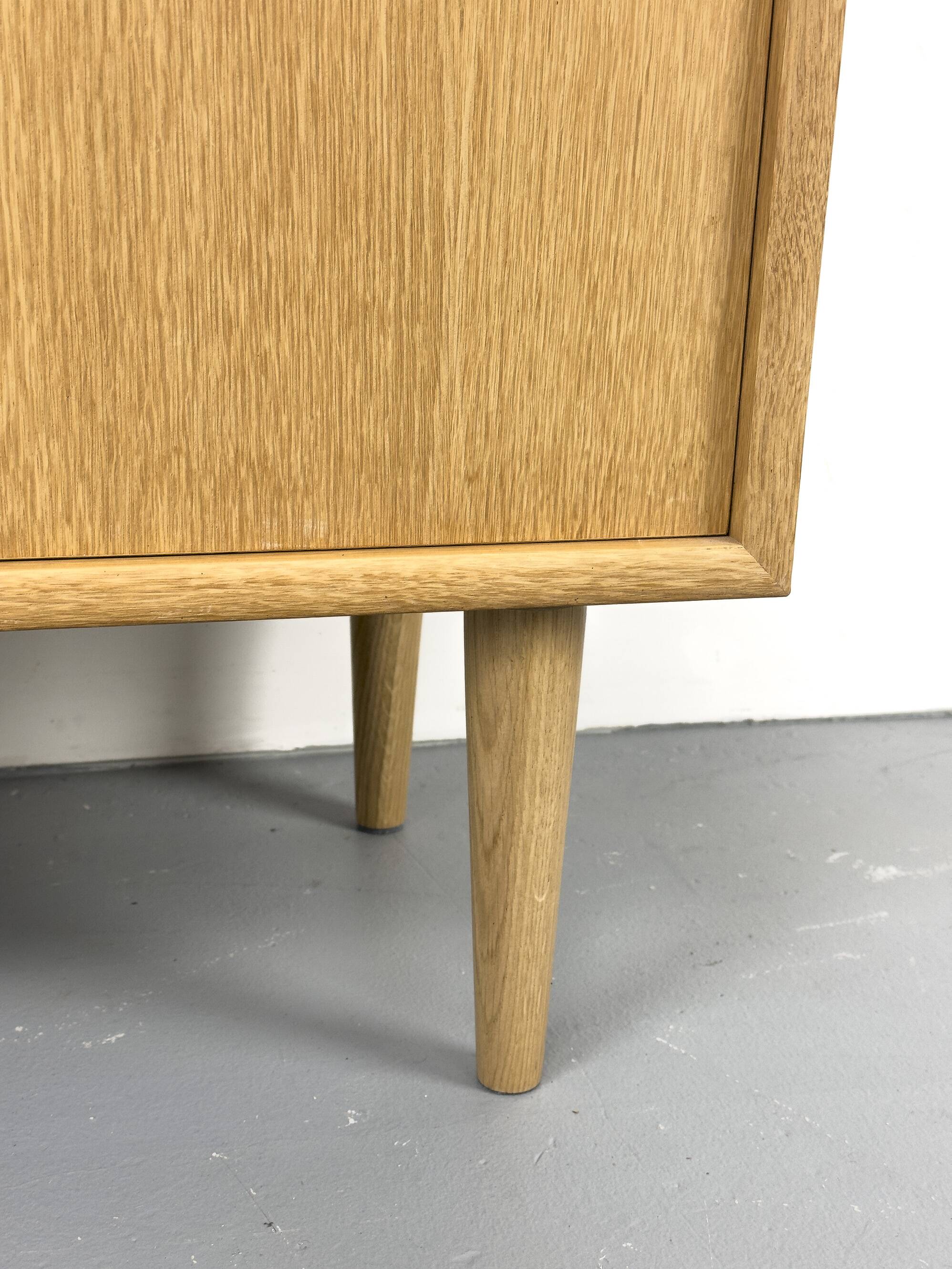 Cabinet en chêne de WK Möbel, années 1970