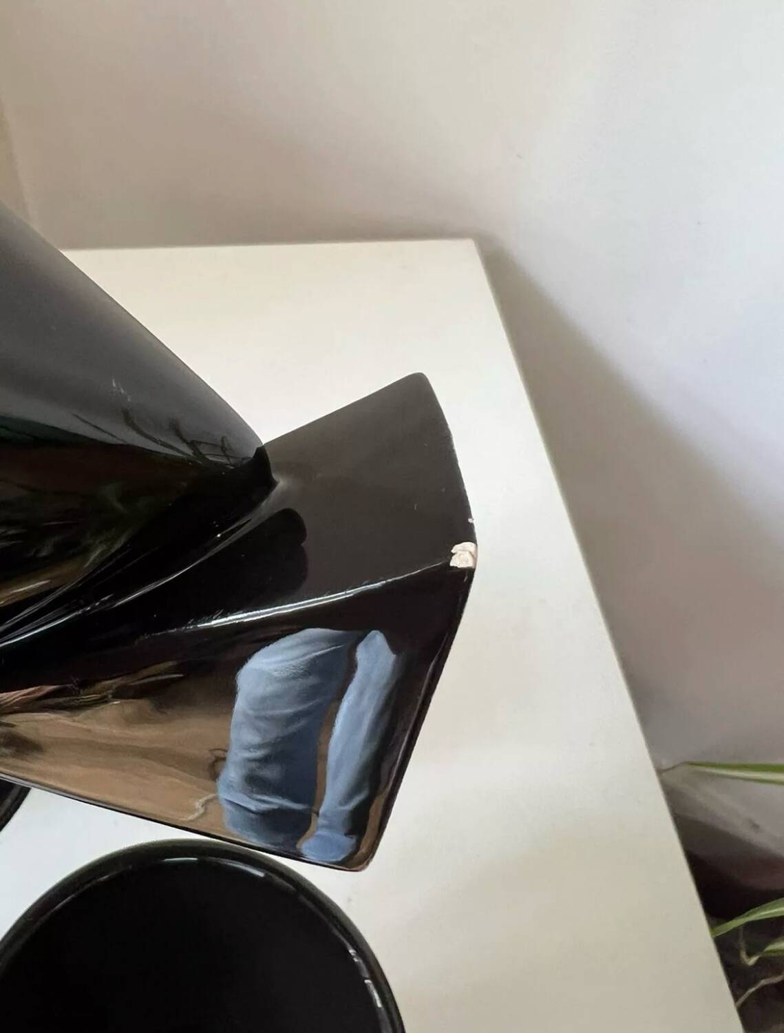 Black coffee cups designed by Pierre Casenove Studio Salins, Memphis style