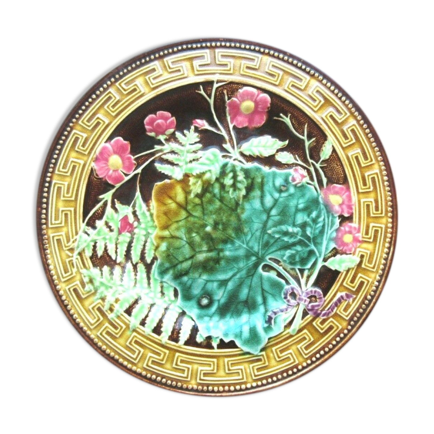 Slurry plate Choisy le Roi: Leaves and flowers bound by a ribbon
