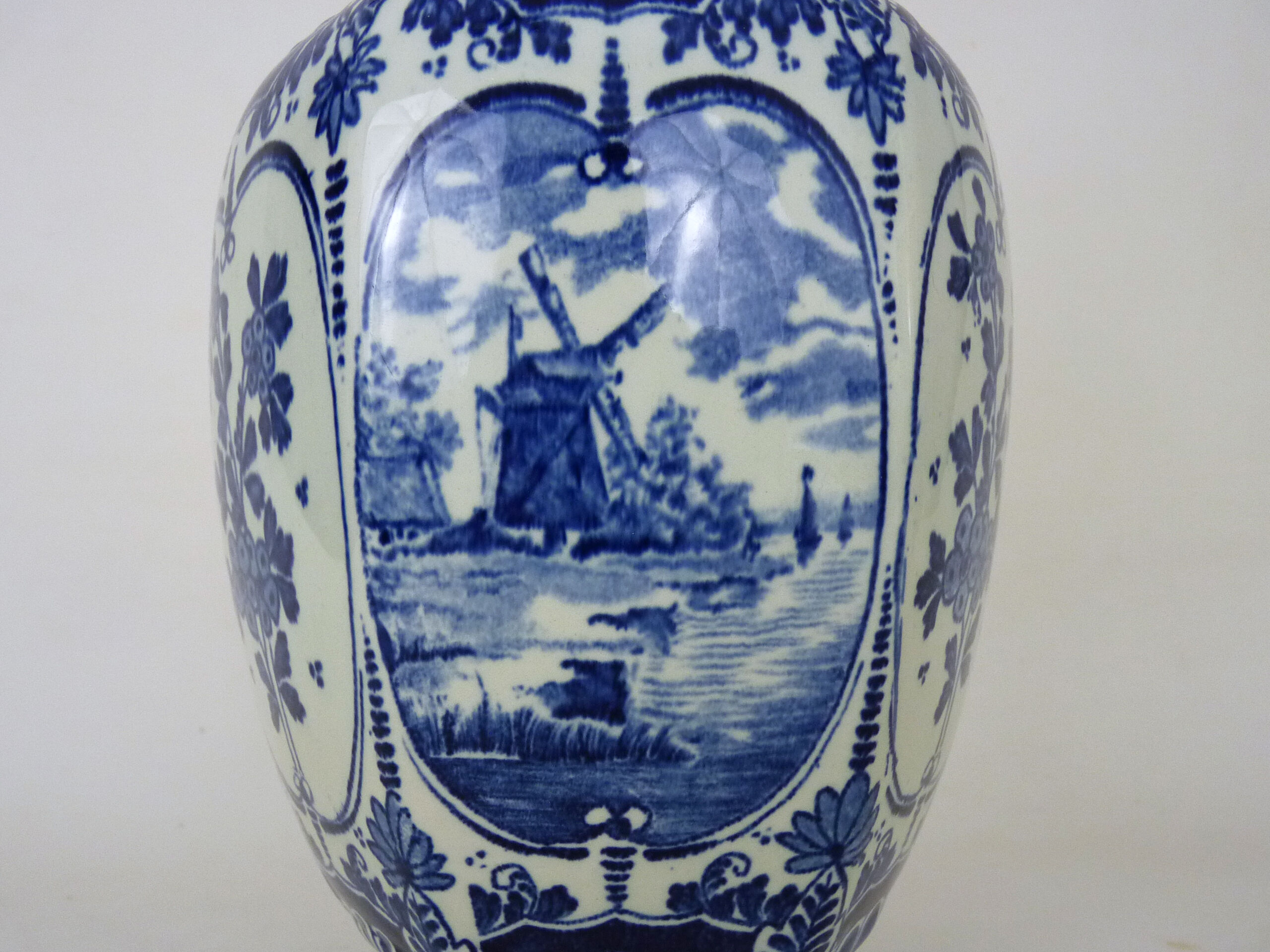 Boch Delfts blue and white sphinx vase, Holland, 50s