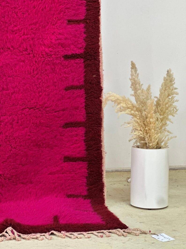 Handmade Moroccan rug size 150 x 250 cm