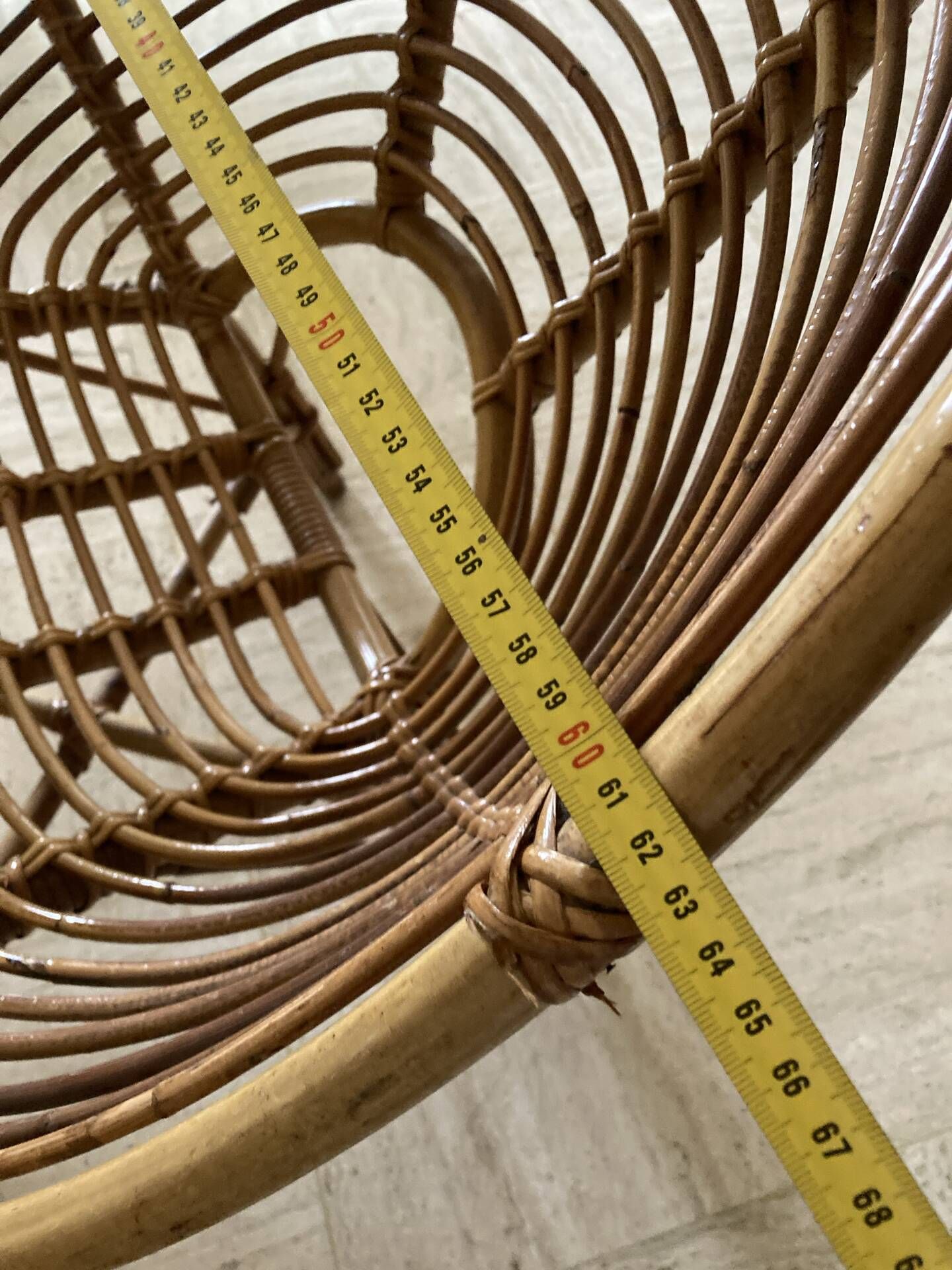Vintage rattan shell chairs
