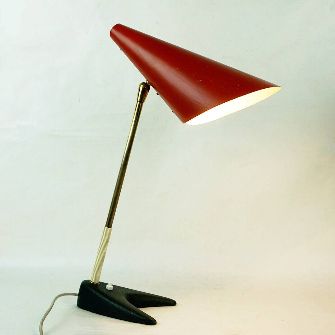 Red Austrian mid-century brass and iron table lamp by J.T. Kalmar