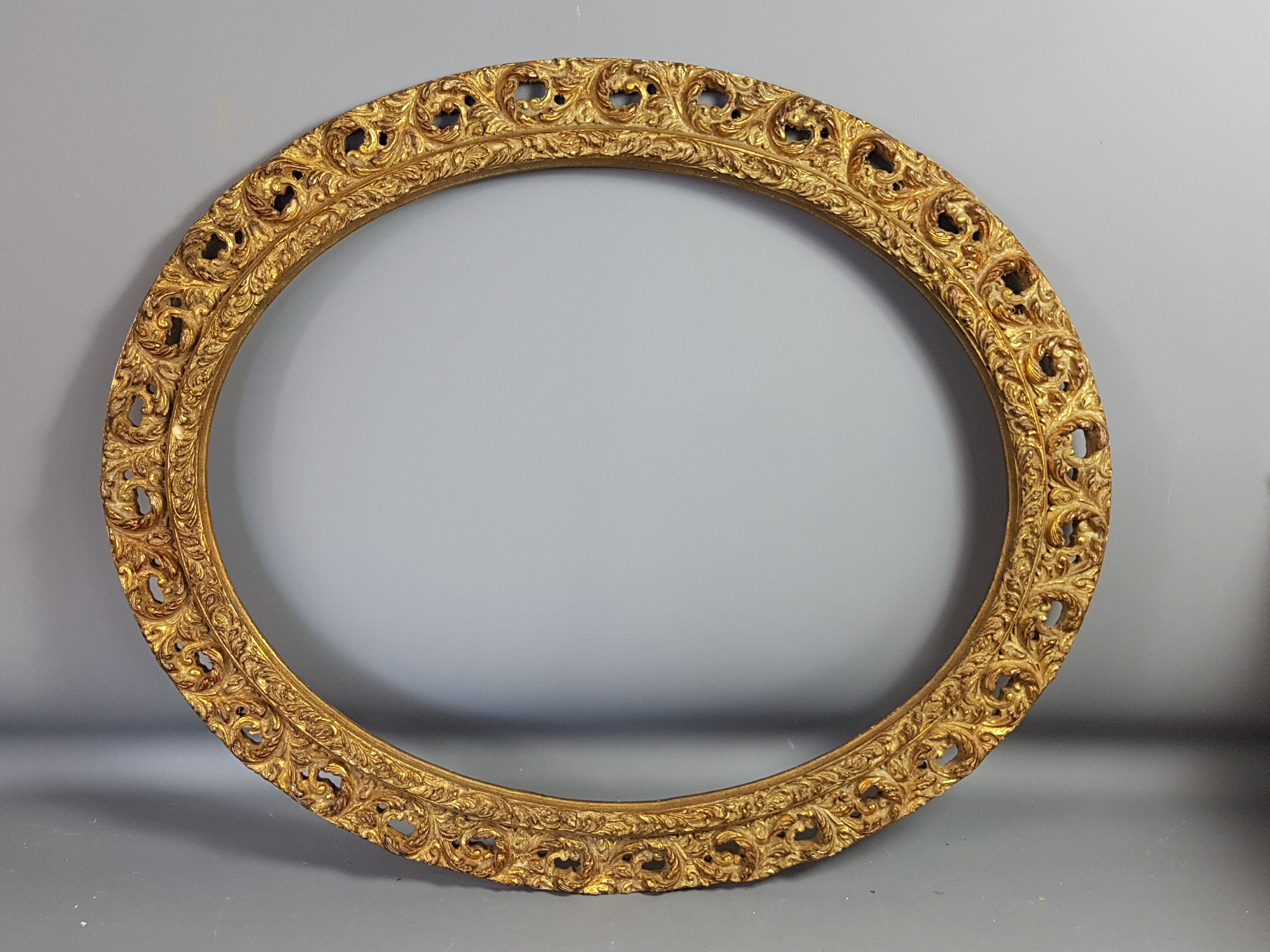 Old oval frame open wood