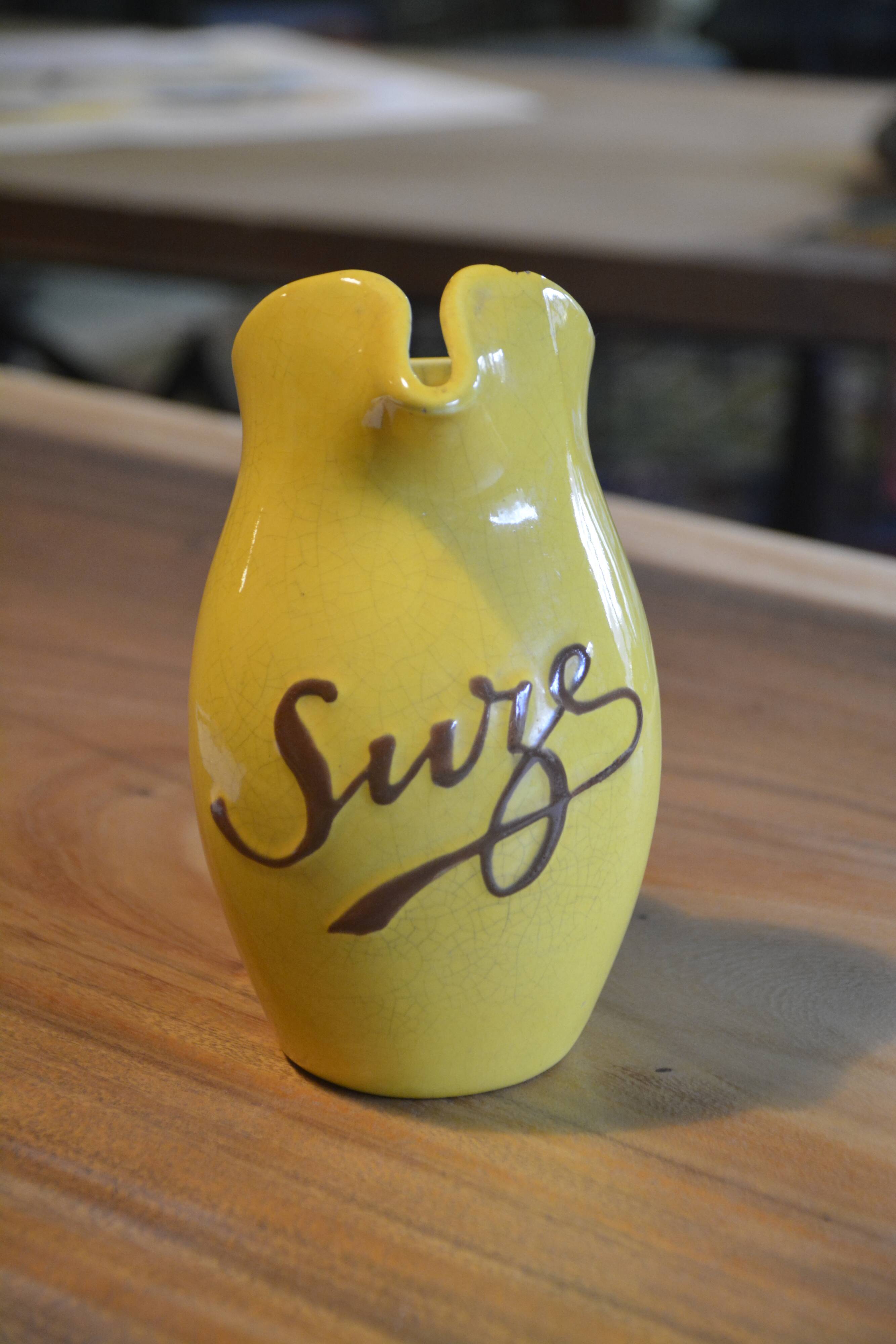 Pitcher Suze rare model