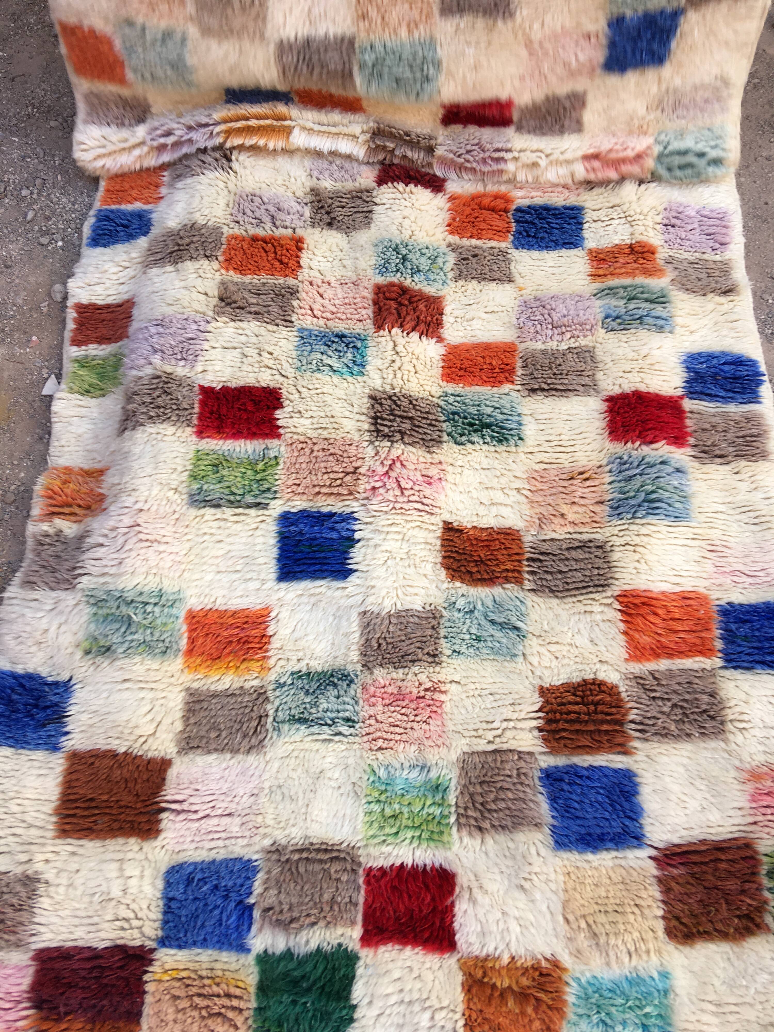 Mrirt Runner Rug 335 x 172 cm