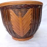 Braided wicker pot cover
