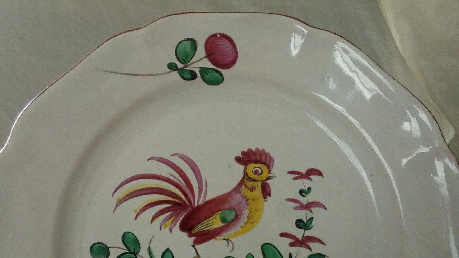 Luneville Saint Clement earthenware plate decorated with rooster late 19th century