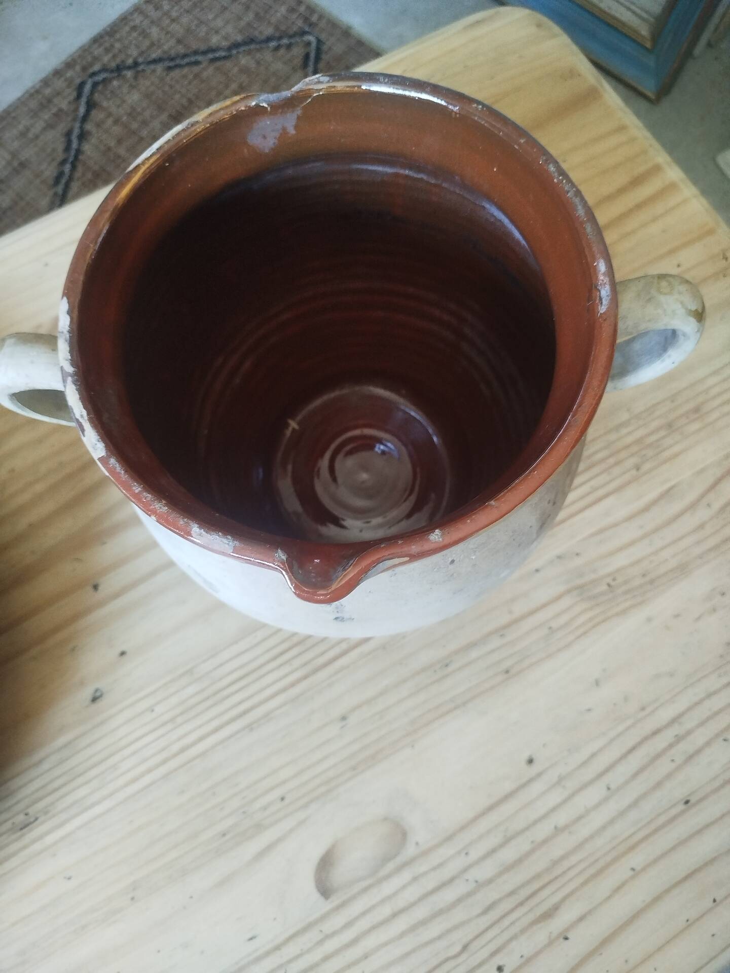 Pot en terre cuite