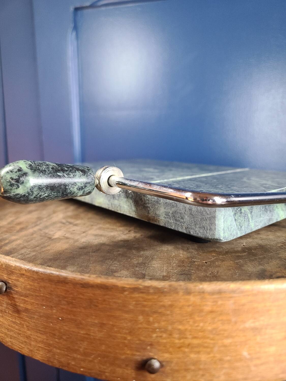 Coupe foie gras ou fromage en marbre vert vintage.