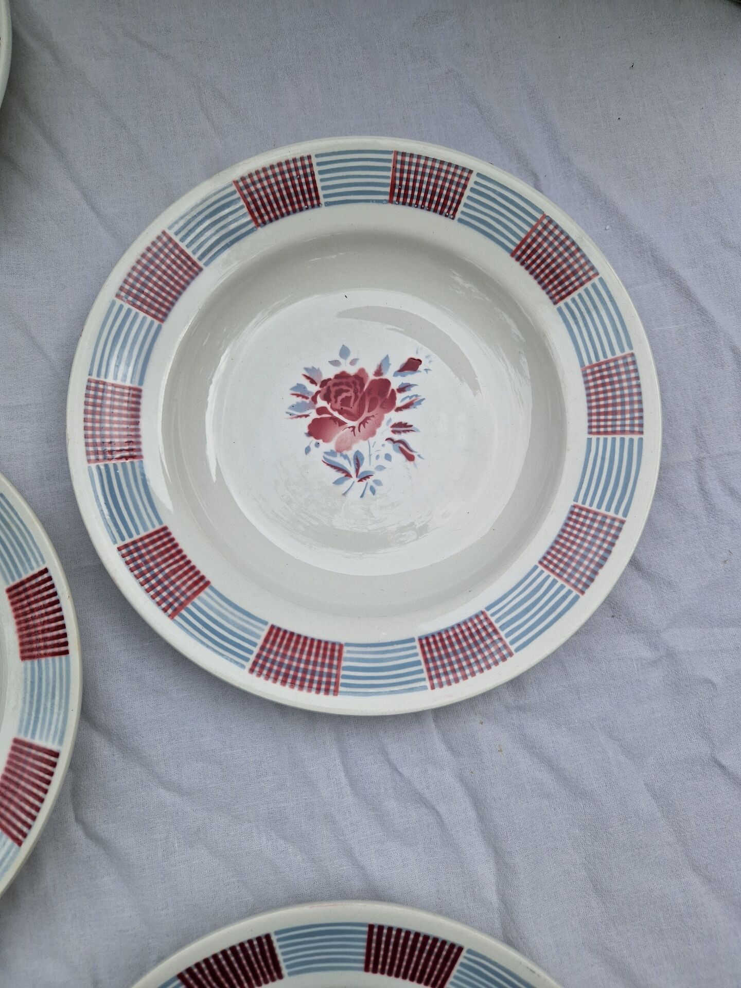 St Amandinoise deep plates, SET OF 6 / Ceramic.