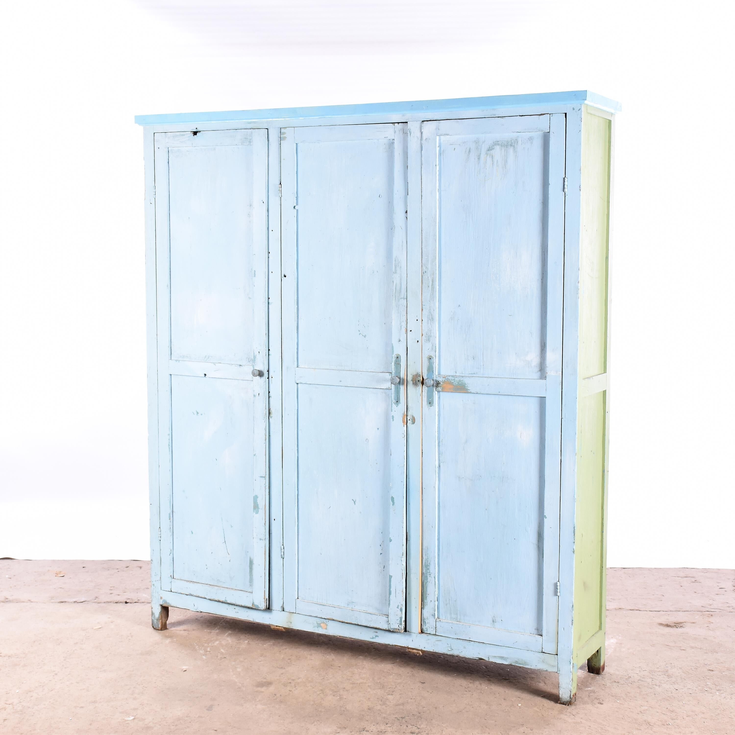 Industrial vintage wooden locker 3 doors