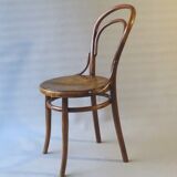 Bistro chair N°14 wooden seat, circa 1890