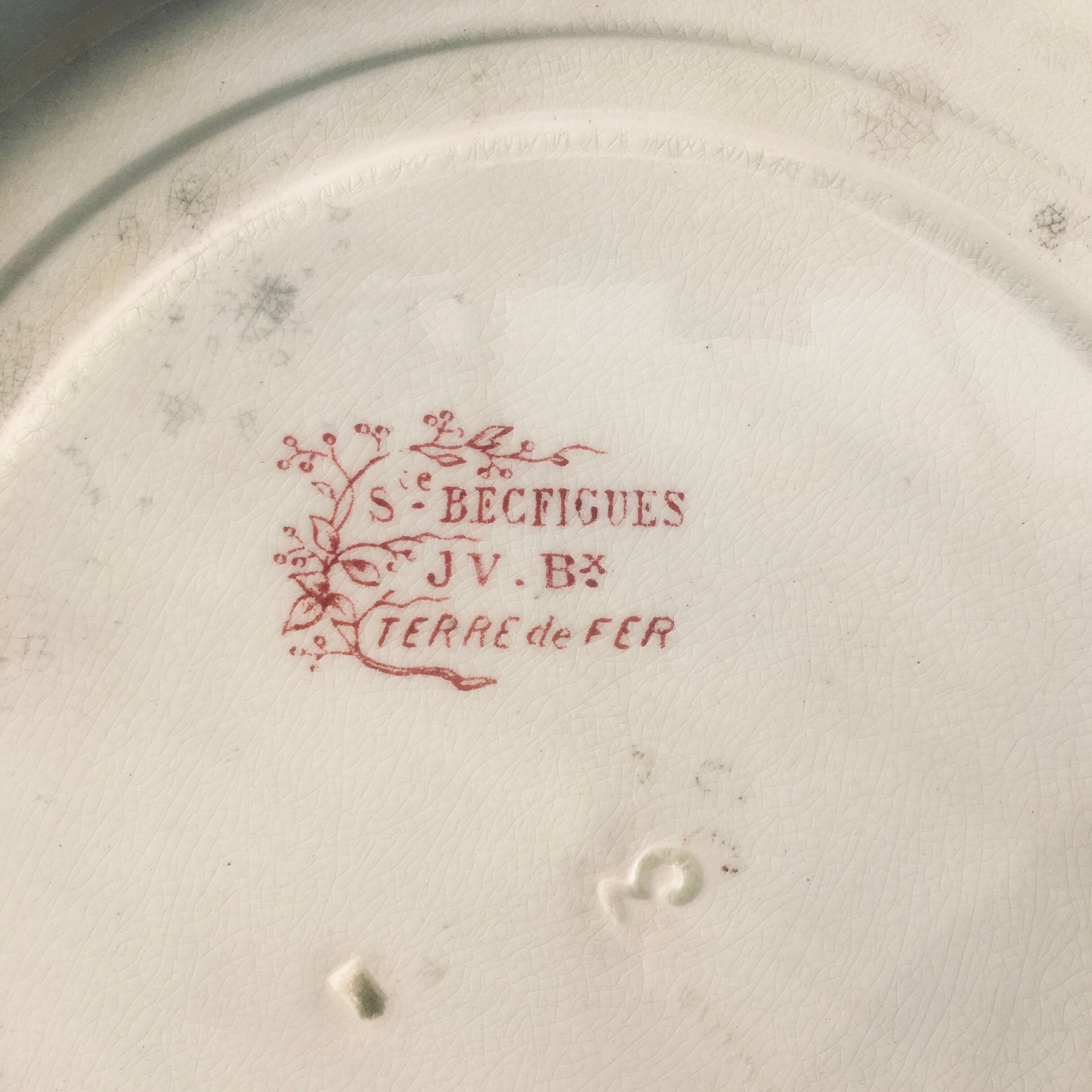 Lot 5 plates terre de fer