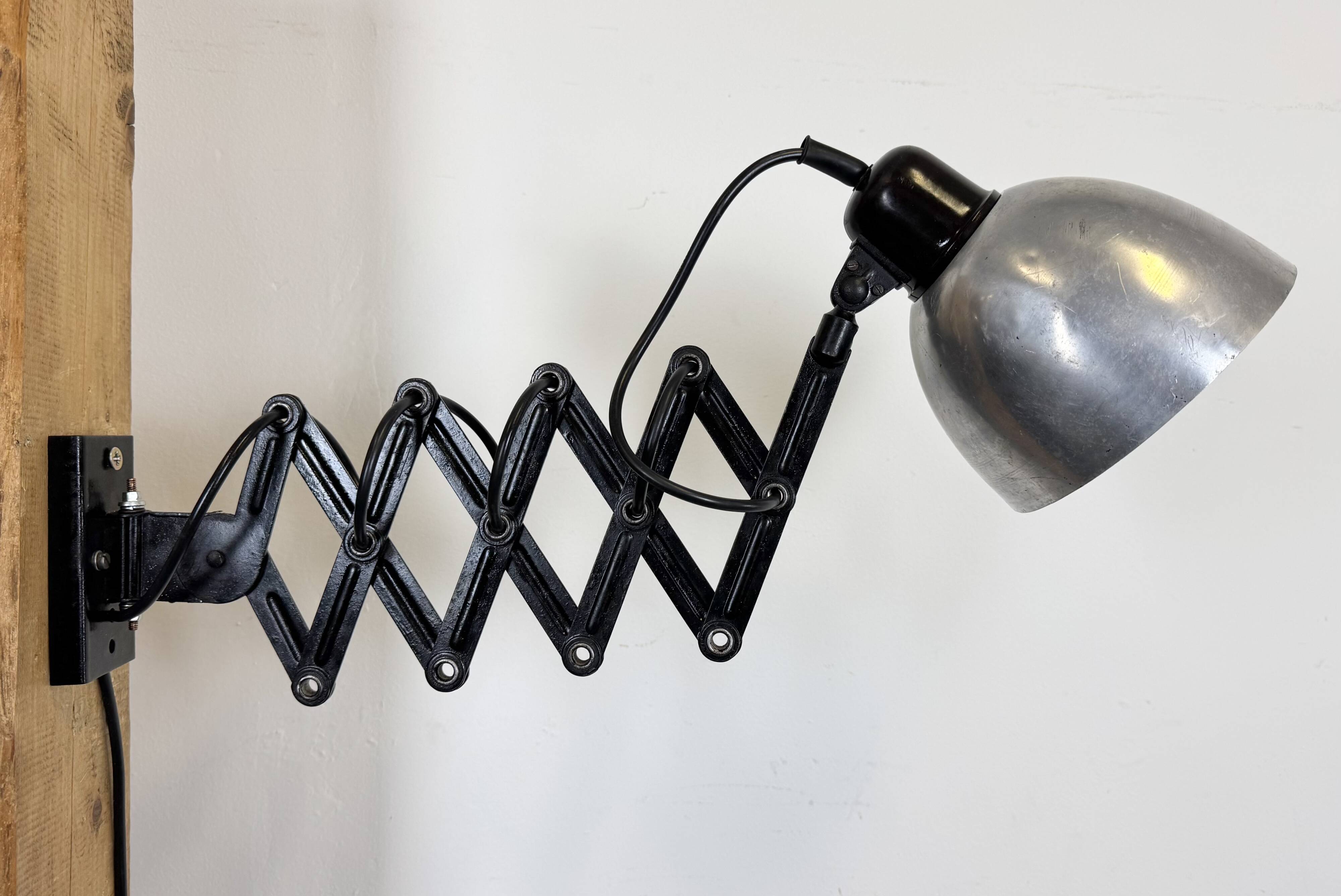 Industrial Midcentury Scissor Wall Lamp, 1950s