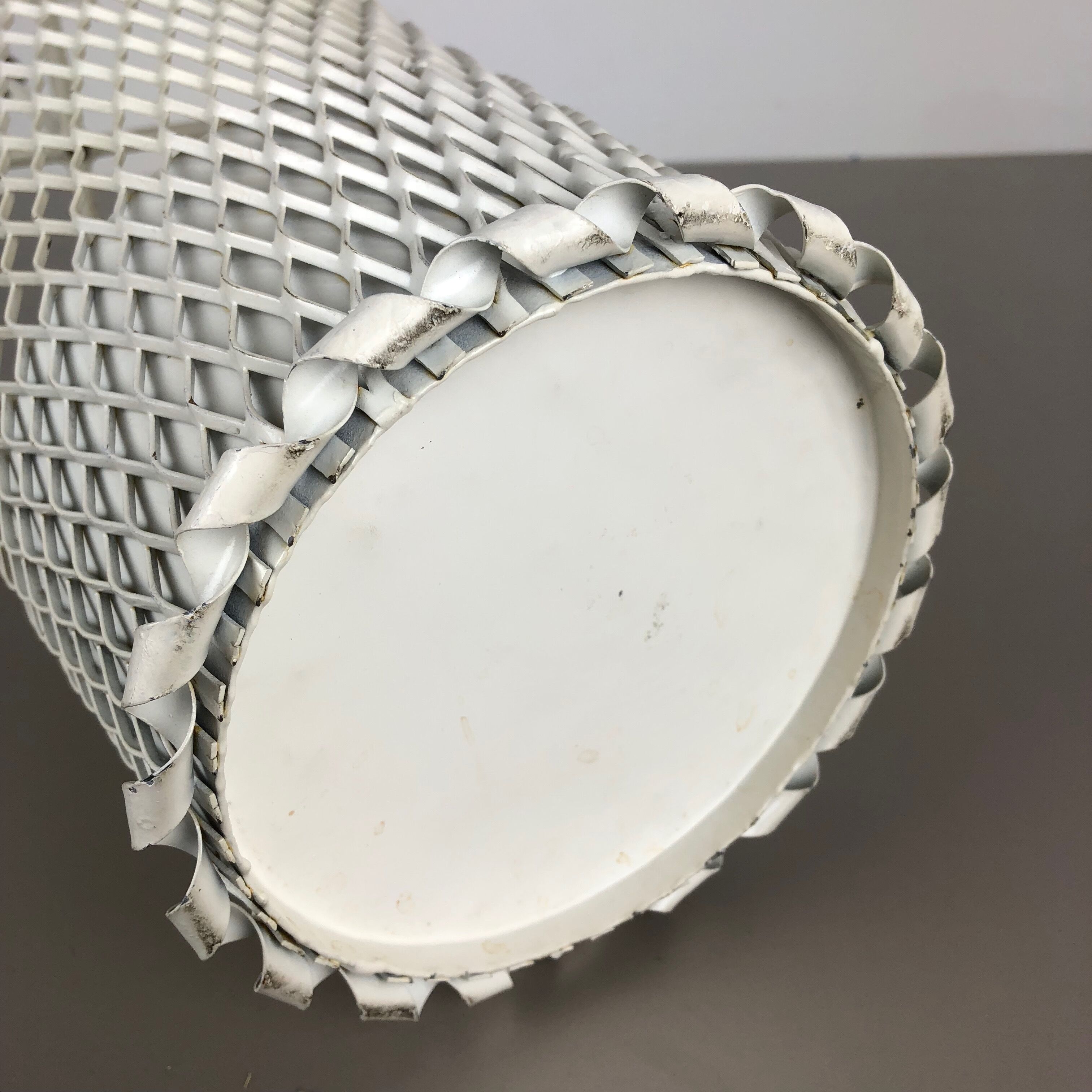 Umbrella holder 1960