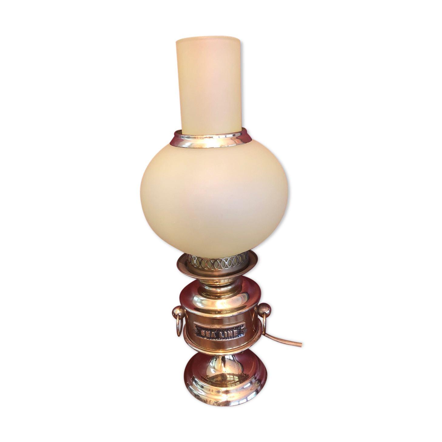 Brass marine lamp