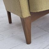 1960s, Danish armchair by Fritz Hansen, series 8000/8020, original.