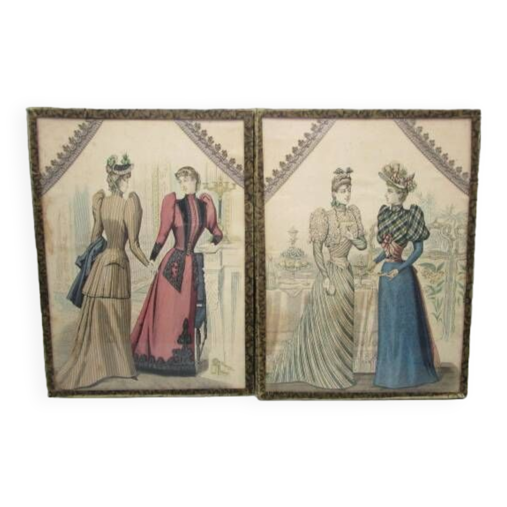 Paire de gravures de mode anciennes