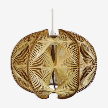 Suspension scandinave vintage en bois et fils tendu suspension géométrique. année 60