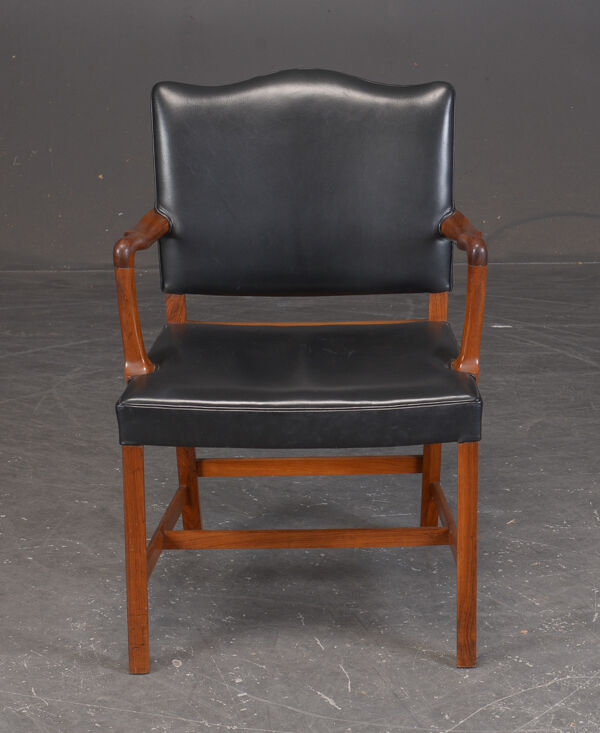 Fauteuil avec armatures en palissandre Ole Wanscher