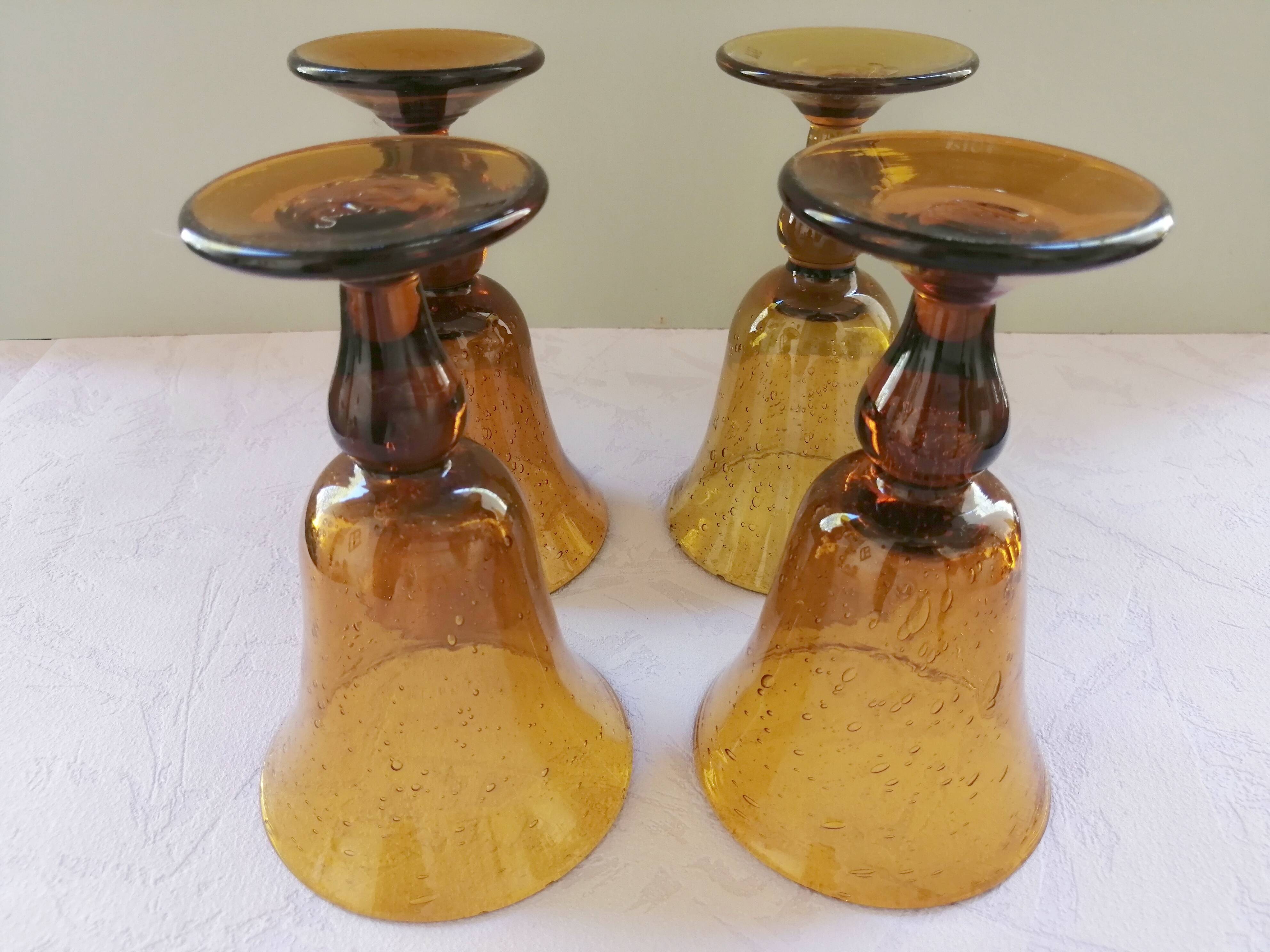 Biot engraved amber and bubbled water glasses, 70s
